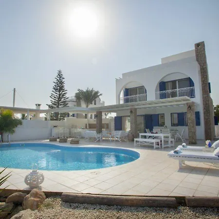 Picture Renting This Beachfront Mimosa Seafront *