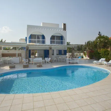 Villa Picture Renting This Beachfront Mimosa Seafront