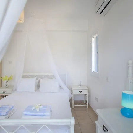 Picture Renting This Beachfront Mimosa Seafront *